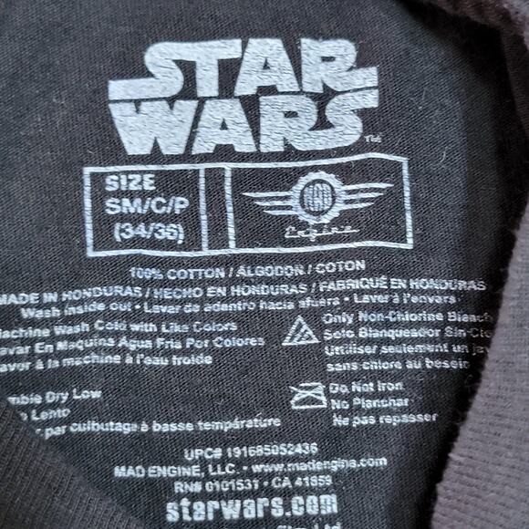 Star Wars Black Unisex Tee Vivid Colors "The Mighty Vader" - Size Small (34/36) - Picture 4 of 4